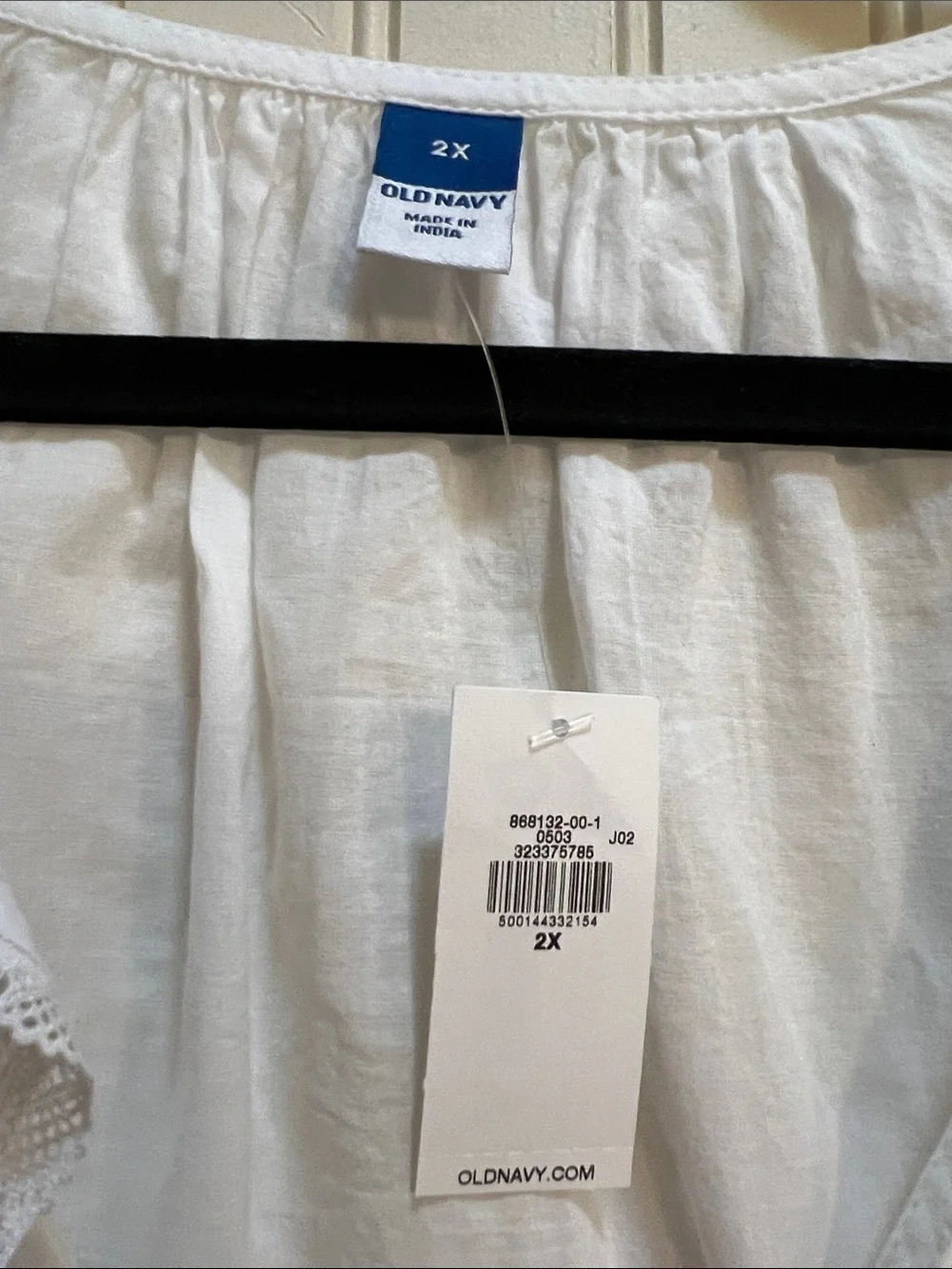 Old Navy White Ruffle Front Puff Sleeve Blouse